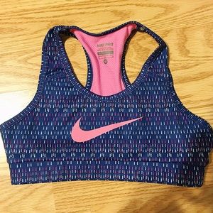 NEW NIKE PRO SPORTS BRA